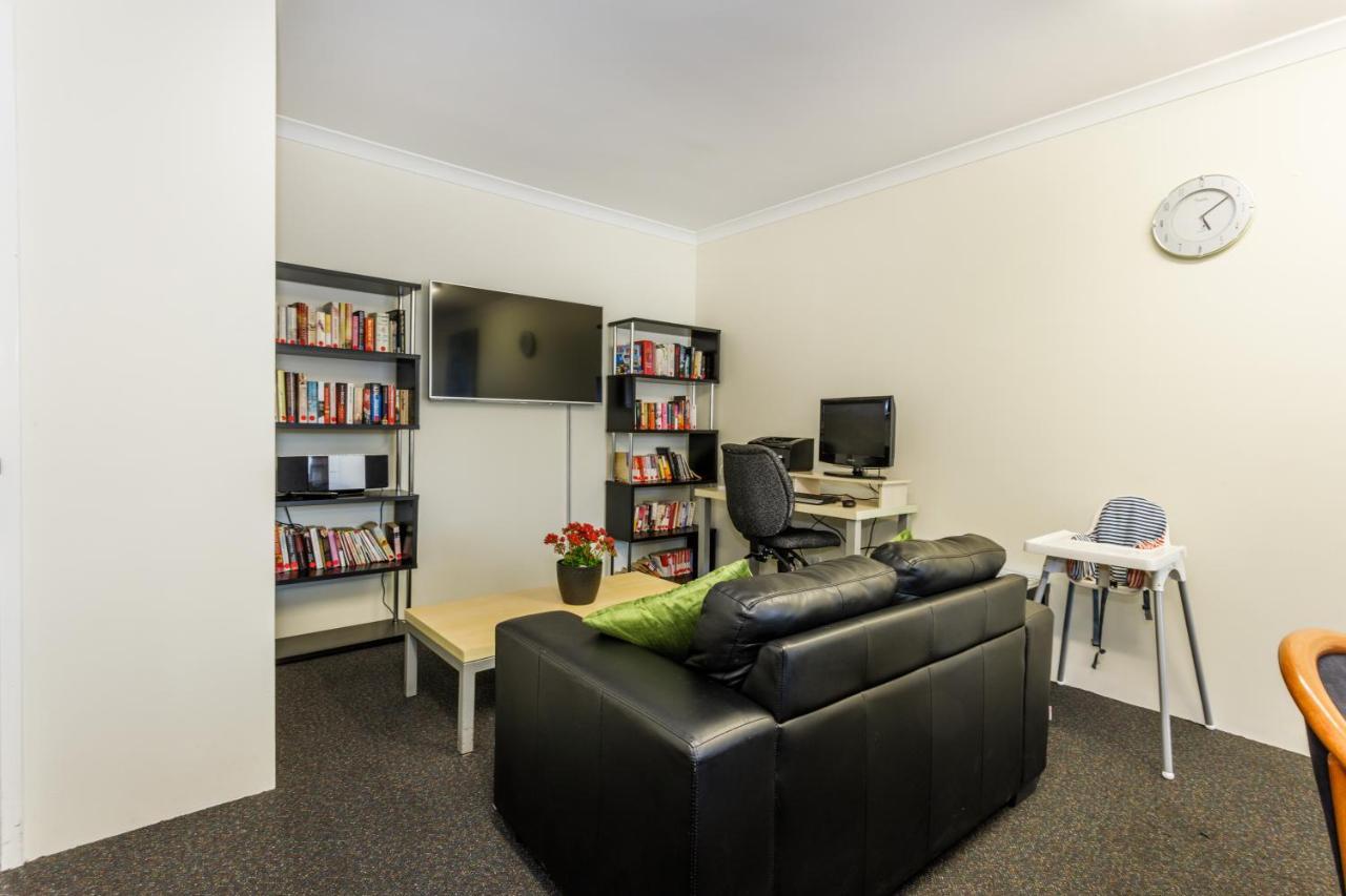 Perth Ascot Central Apartment Hotel Official Ngoại thất bức ảnh