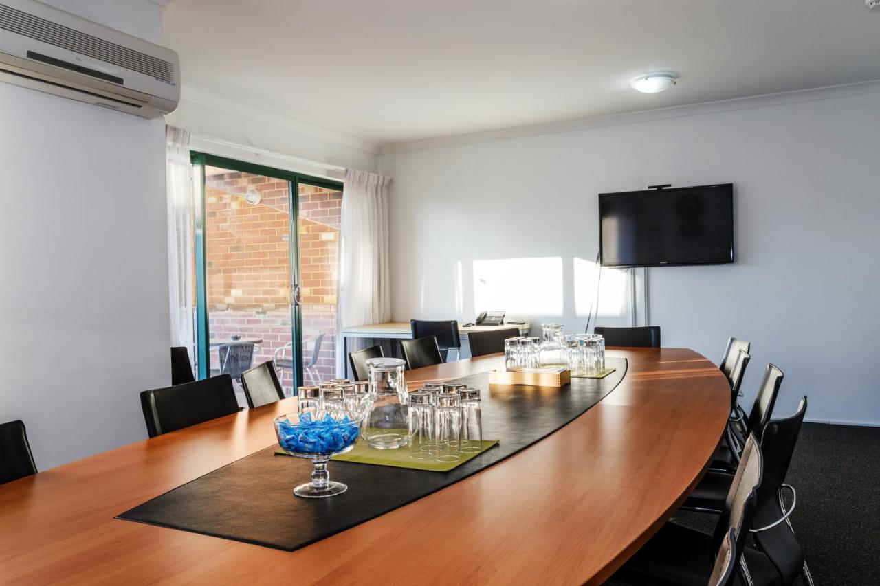 Perth Ascot Central Apartment Hotel Official Ngoại thất bức ảnh