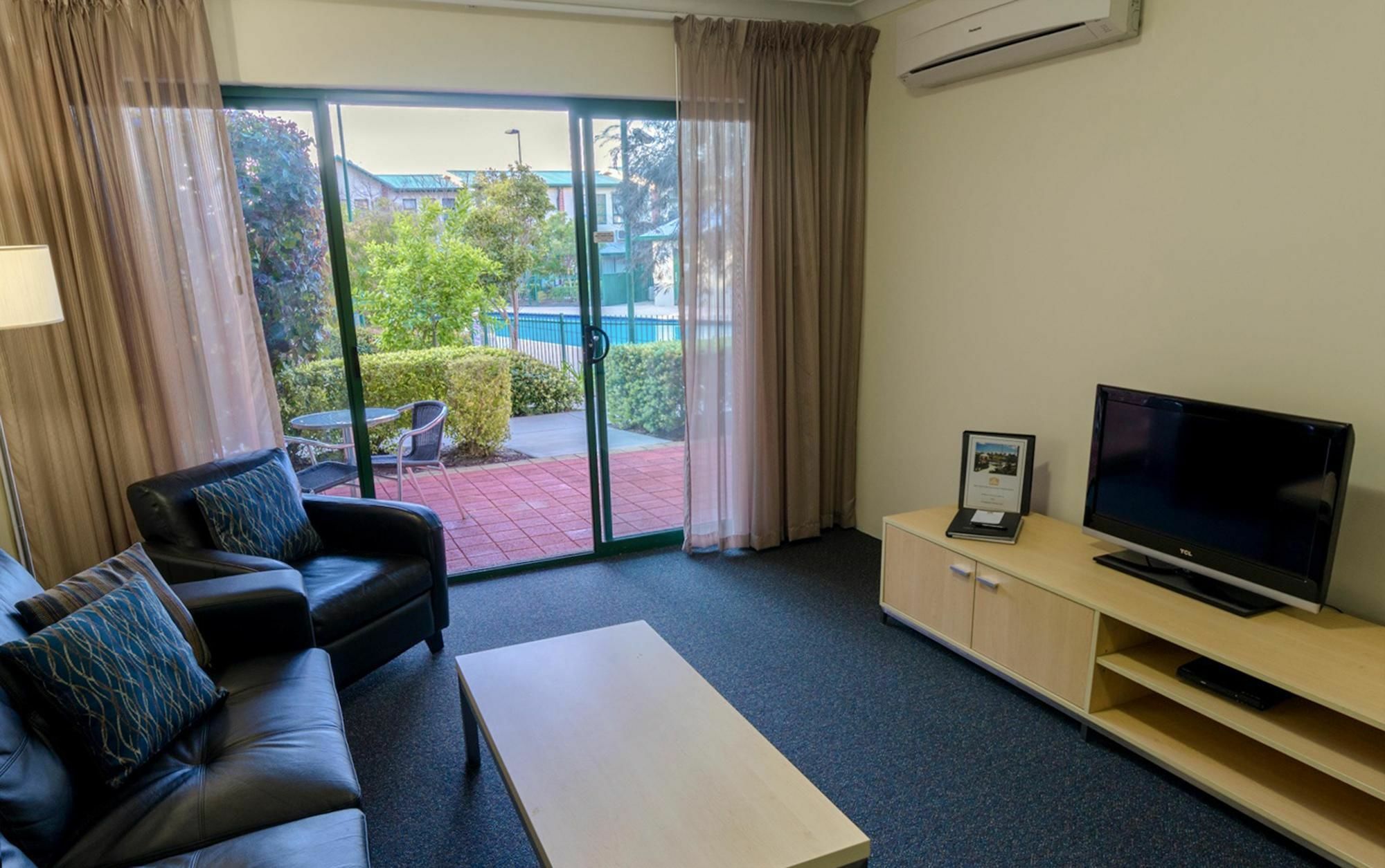 Perth Ascot Central Apartment Hotel Official Ngoại thất bức ảnh