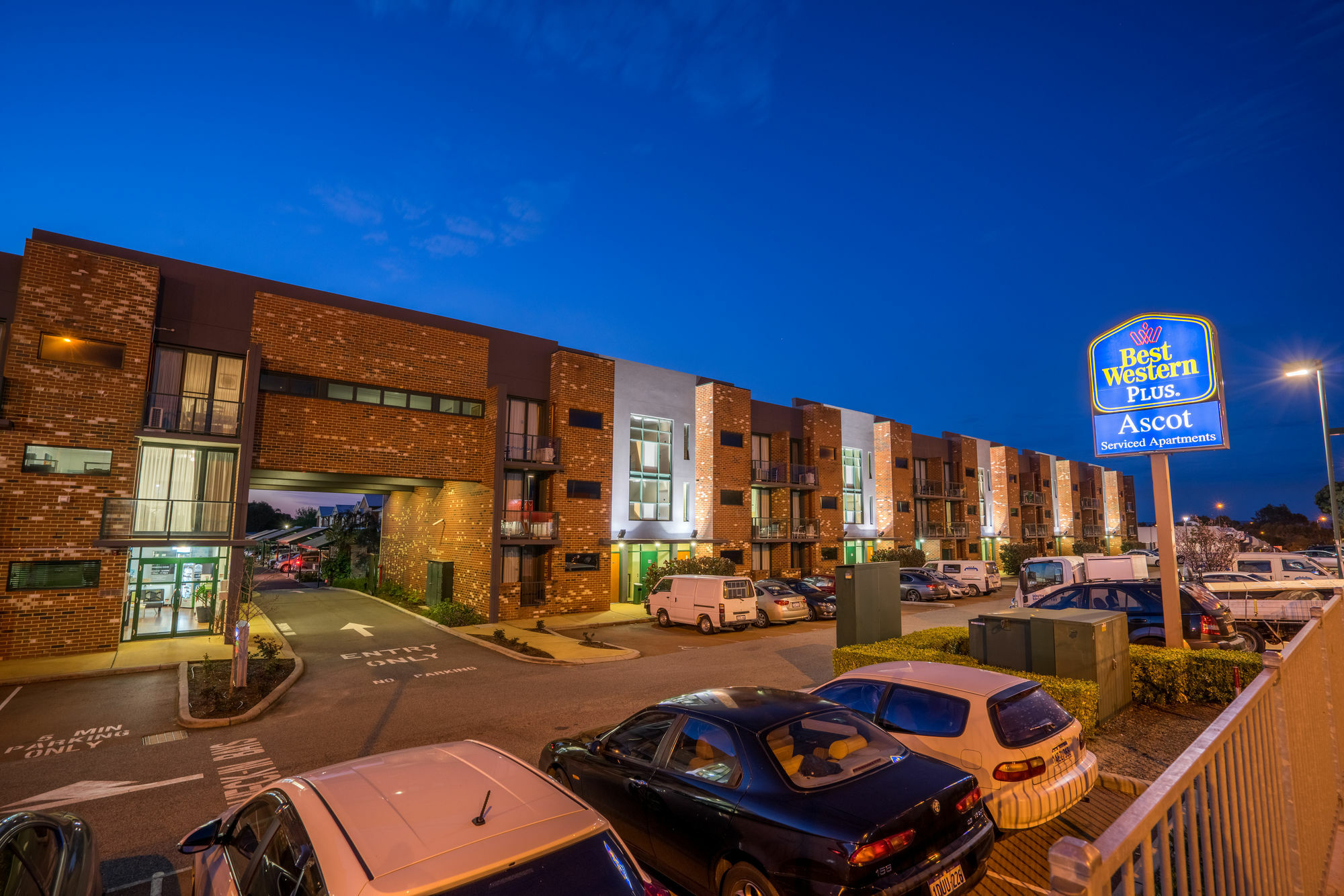 Perth Ascot Central Apartment Hotel Official Ngoại thất bức ảnh